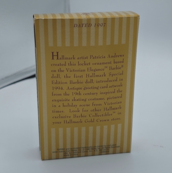Vintage 1997 Hallmark Keepsake Victorian Elegance Barbie Locket Ornament - Picture 2 of 4